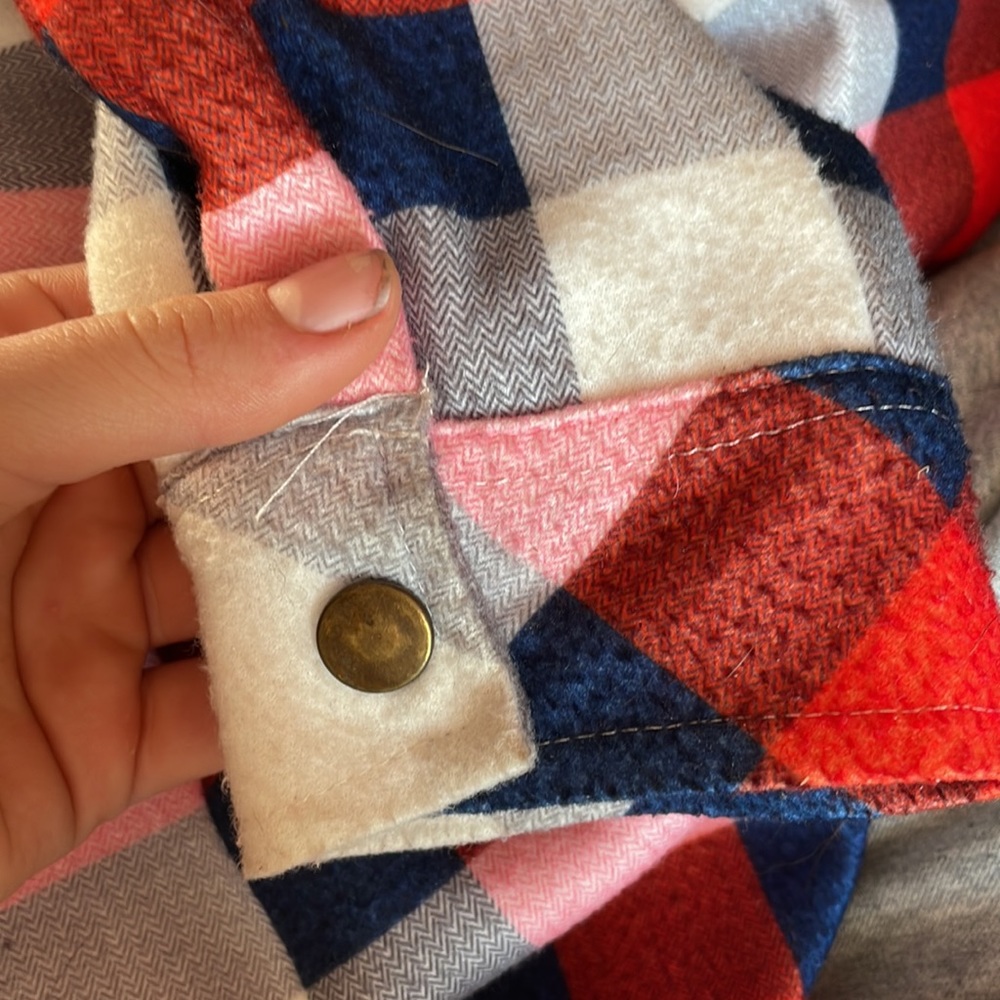 Flannel shacket - Picture 5 of 5